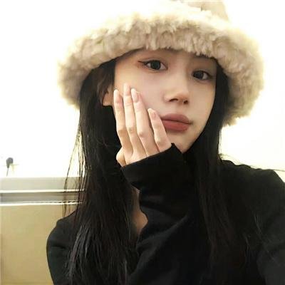 丑小鸭的天鹅湖